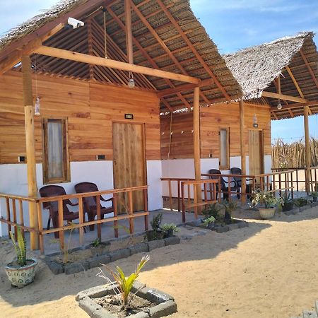 Arugam Bay Beach Morea Luaran gambar